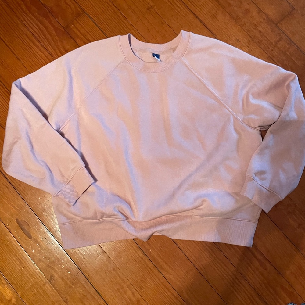 Crew neck ladies large old navy brand